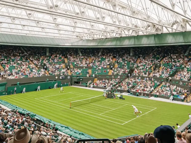 Stade de tennis